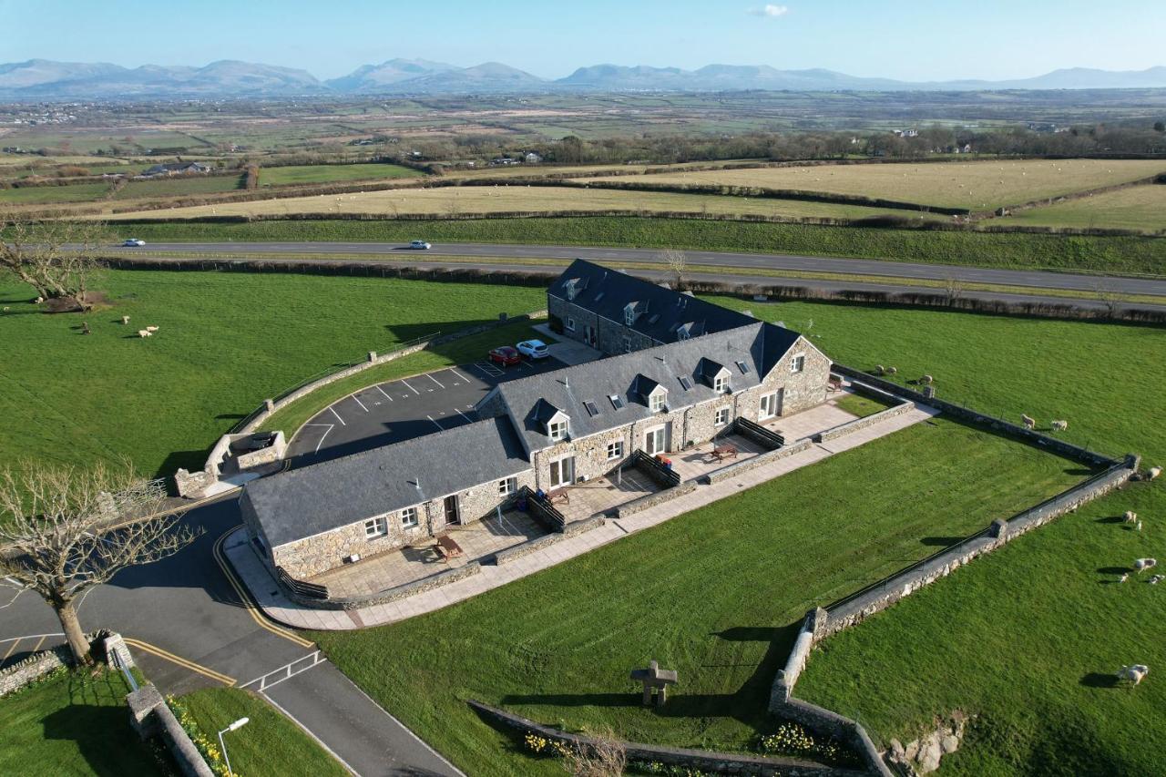 Drosgl Vila Llangefni Exterior foto